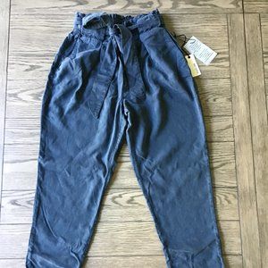 NWT Belted Paperbag Pant (Teal Blue)